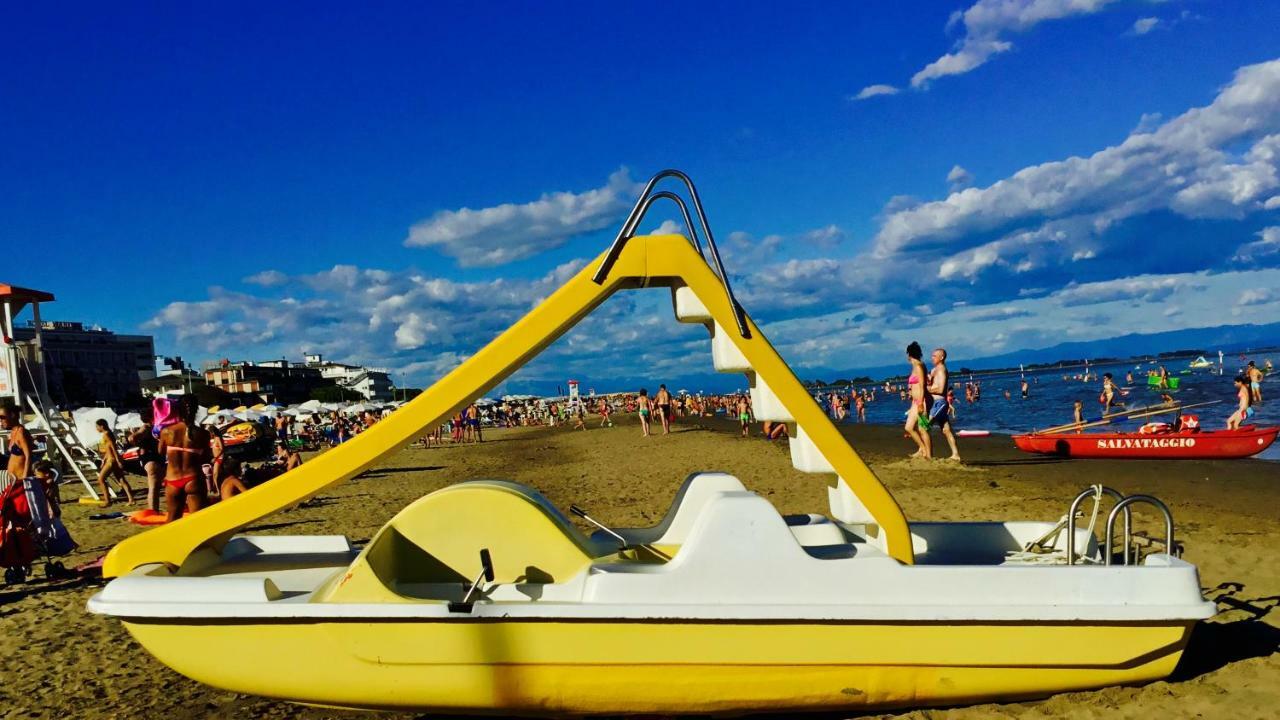 Sparkling Holiday Lignano Sabbiadoro Exterior foto